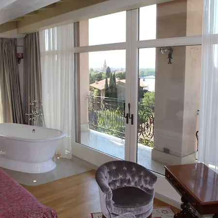 Relais Colle San Pietro 4*