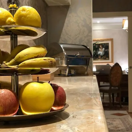 Relais Colle San Pietro Couette-café 4*