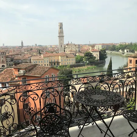 Relais Colle San Pietro 4*