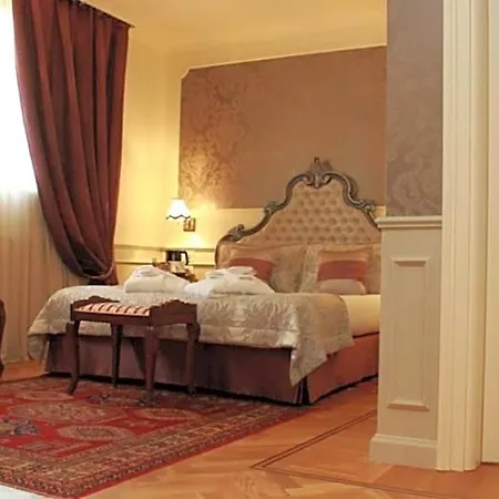 Bed and Breakfast Relais Colle San Pietro 4*